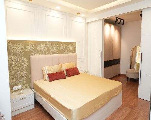 Luxury bedroom interior with minimalist wall design in hebbal 168官方幸运5澳洲结果体彩网®DesignCafe: 澳洲幸运5开奖结果预测官网记录